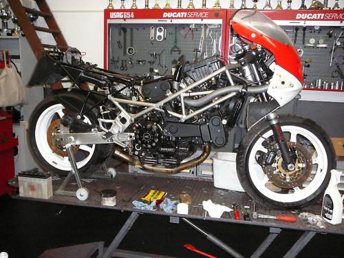 1988-1989 Ducati 851 Strada Frame & Cover Bolt Pack Motor