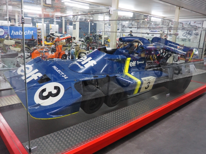 THE CRANKCASE.COM -